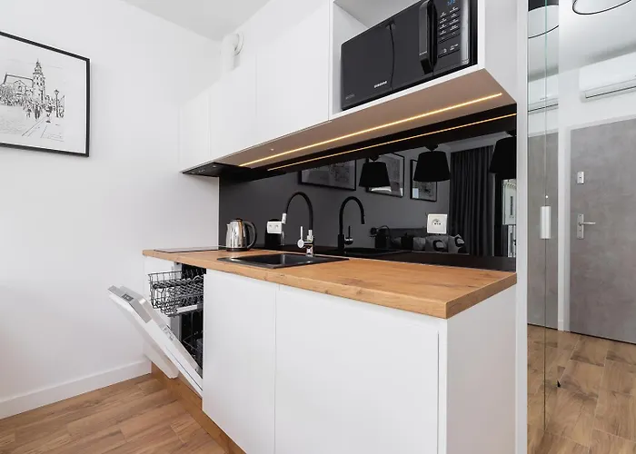 Apartmán With A Balcony And Ac - Rajska 3 Street Krakov