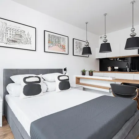 Apartment With A Balcony And Ac - Rajska 3 Street Krakau